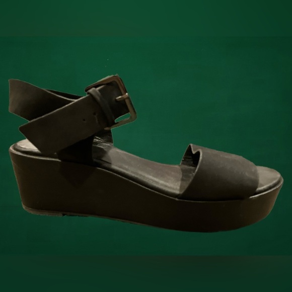 A New Day Women’s Black Platform Sandals - Size 8​ - Picture 3 of 5